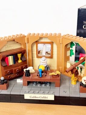 LEGO Tribute to Galileo Galilei 40595 Set for 18+ Yrs Old Complete Manual